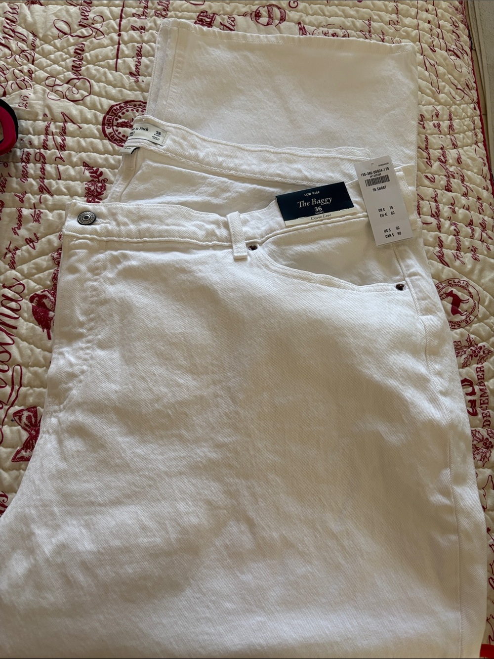 Abercrombie Women's Baggy Low Rise Wide Leg Jeans White Size 36 Short(US size22)